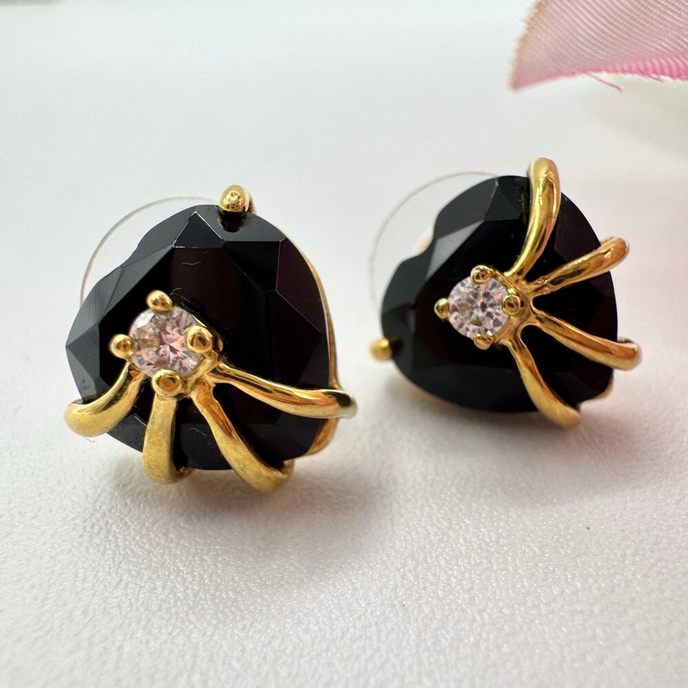SETA Black Faceted Heart Earrings Gold Tone Cage Rhinestone Studs Gift Signed